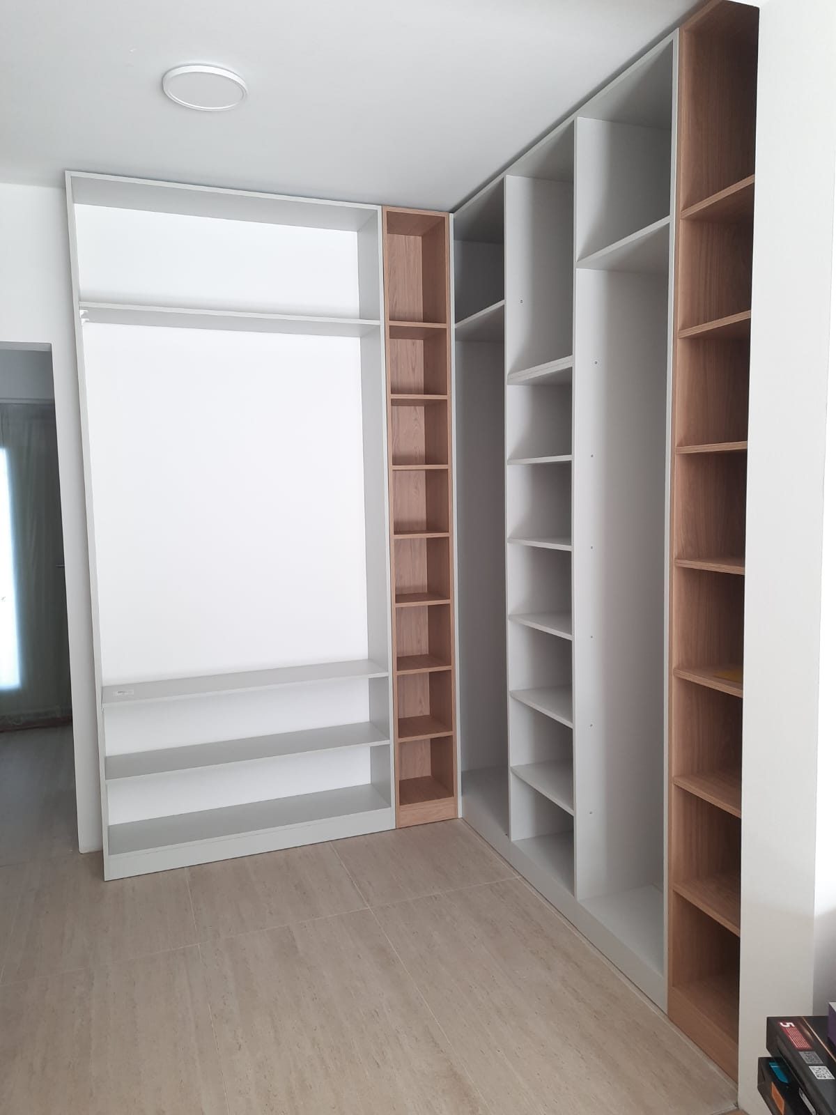 Einbauschrank / Ankleide
