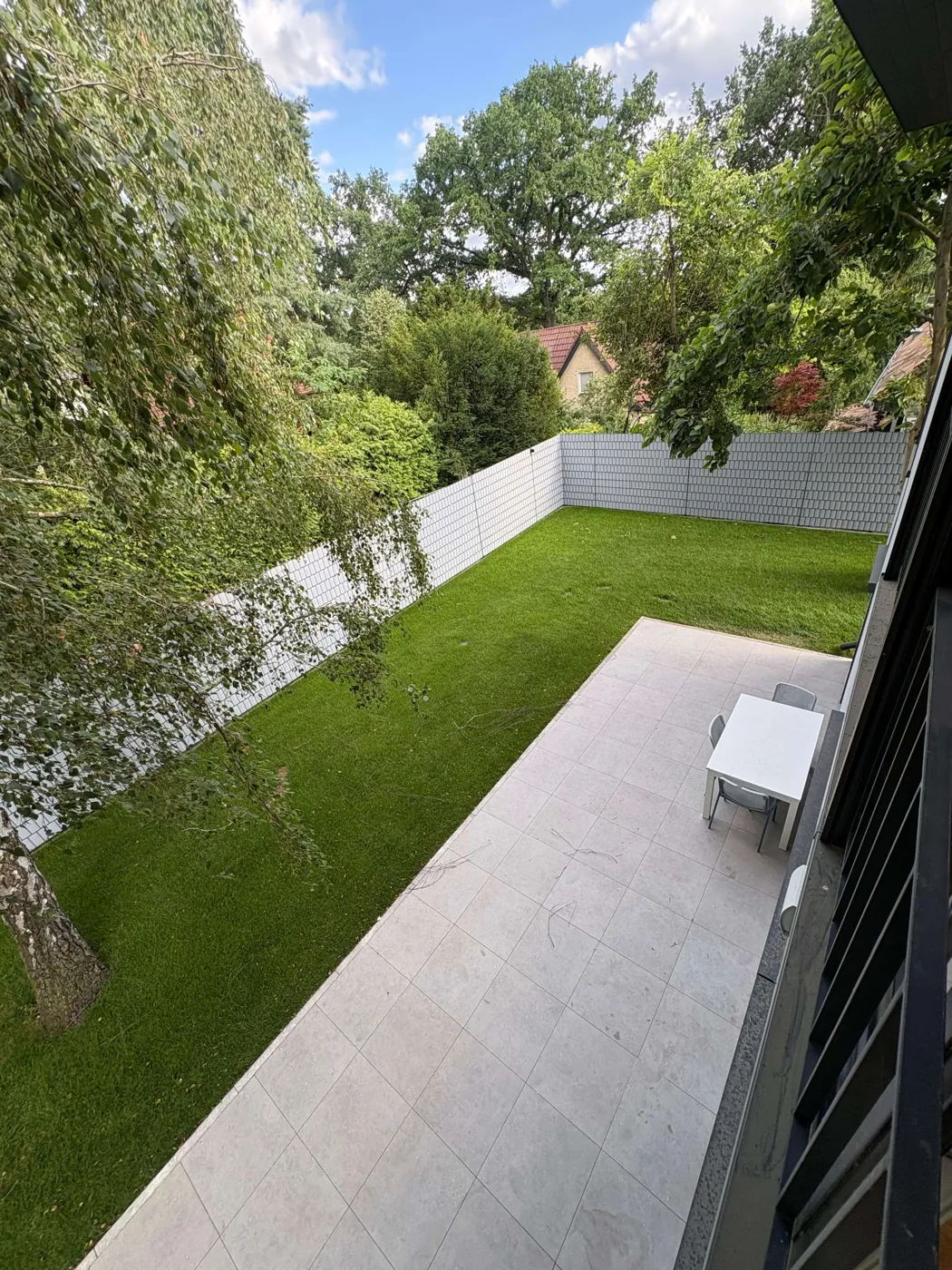 Garten mit Terrasse