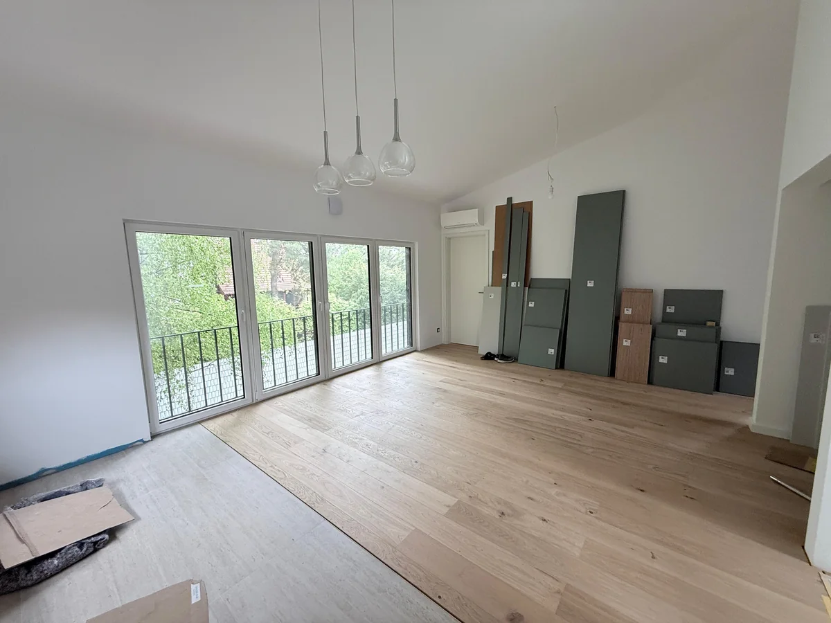 Fliesen, Laminat & Möbel — Foto 1