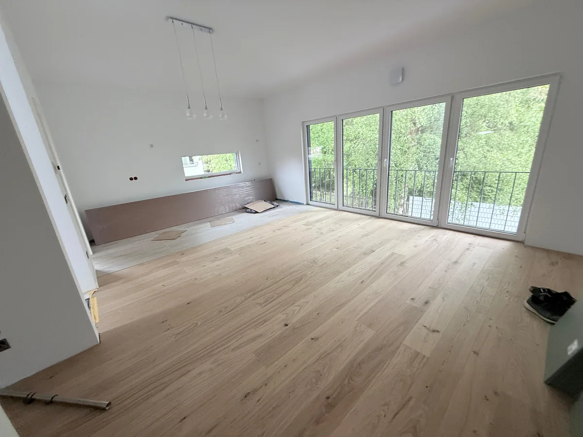Fliesen, Laminat & Möbel — Foto 2